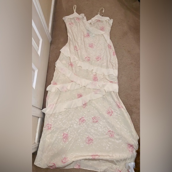 Pretty little thing Lemon Chiffon Floral Frill Maxi nwt 14 summer floral formal - Picture 5 of 7